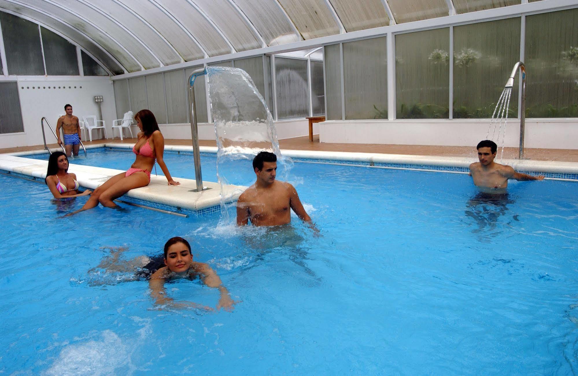 Hotel Termas De Льерганес Экстерьер фото